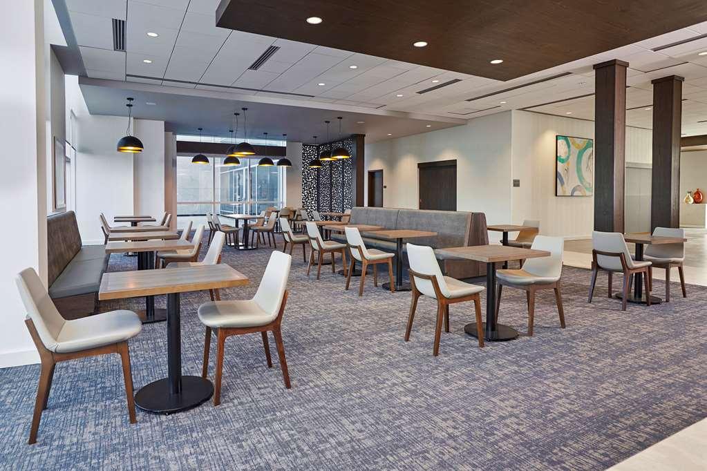 Hyatt Place Ottawa West المطعم الصورة