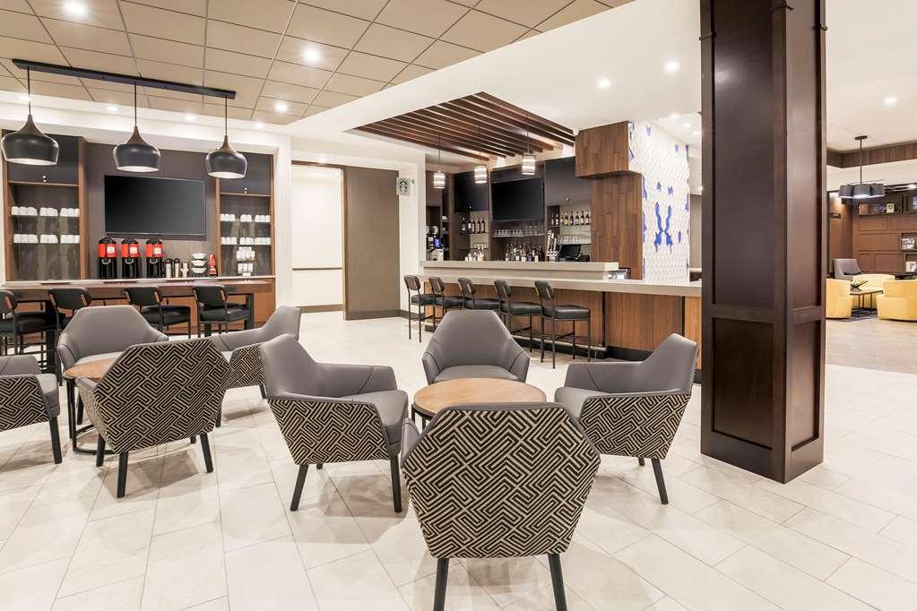 Hyatt Place Ottawa West المطعم الصورة
